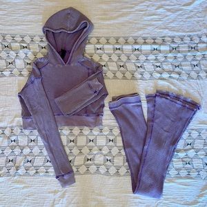 2 piece lavender waffle set